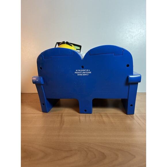 M&M's Candy Dispenser Limited Edition "At The Movie" 3D with Popcorn Bucket - Picture 8 of 13
